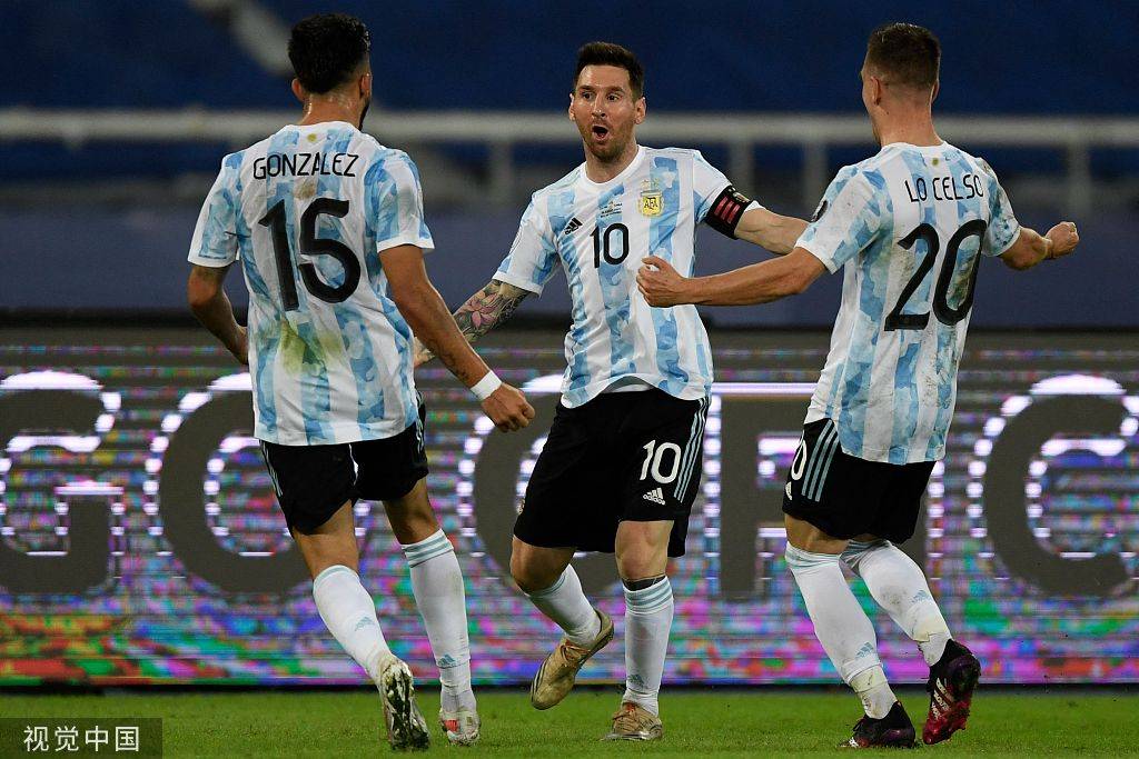 美洲杯-梅西圆月弯刀劳塔罗失良机 阿根廷1-1智利_比达尔
