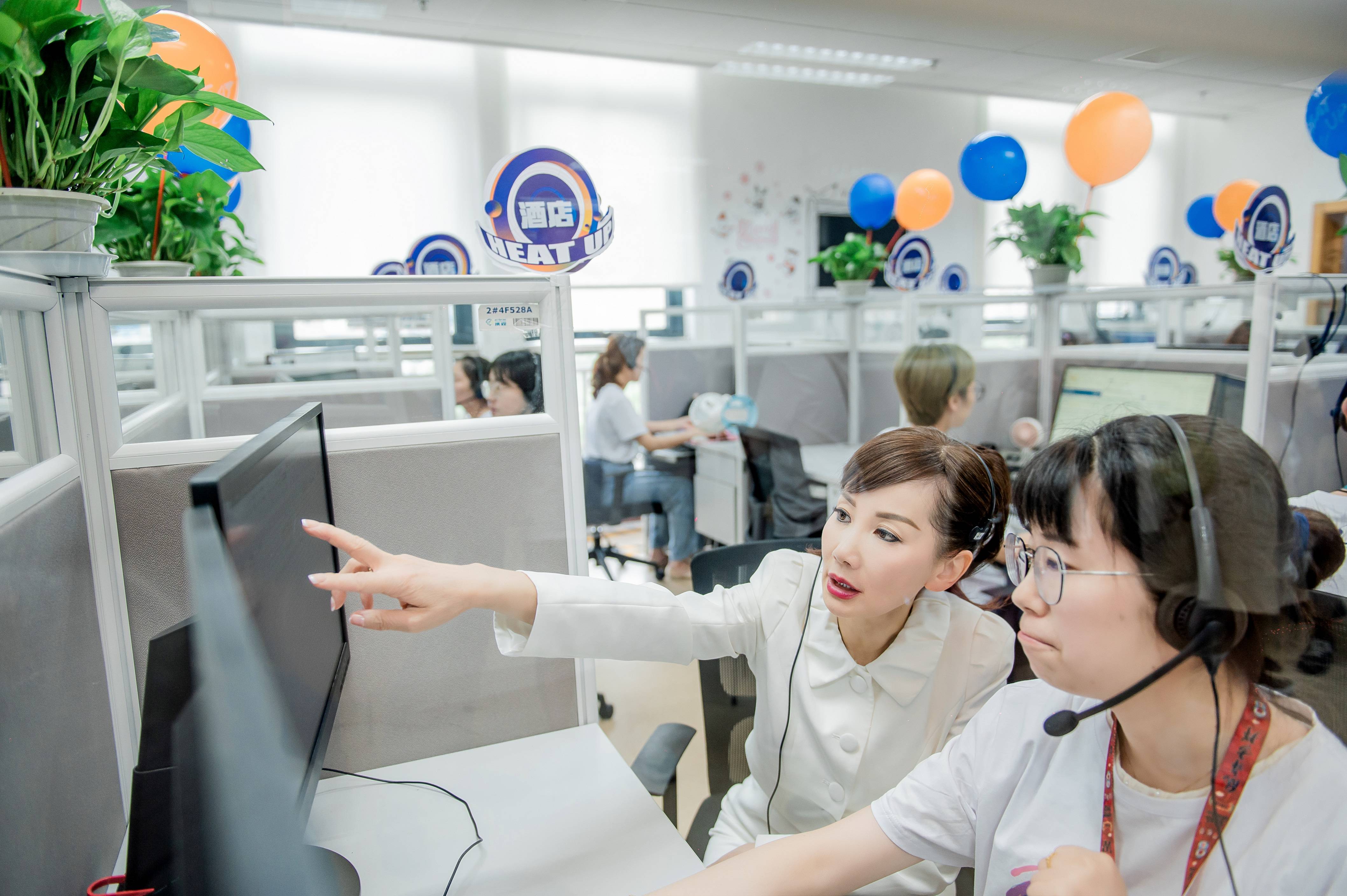 小6客服 来自搜狐网