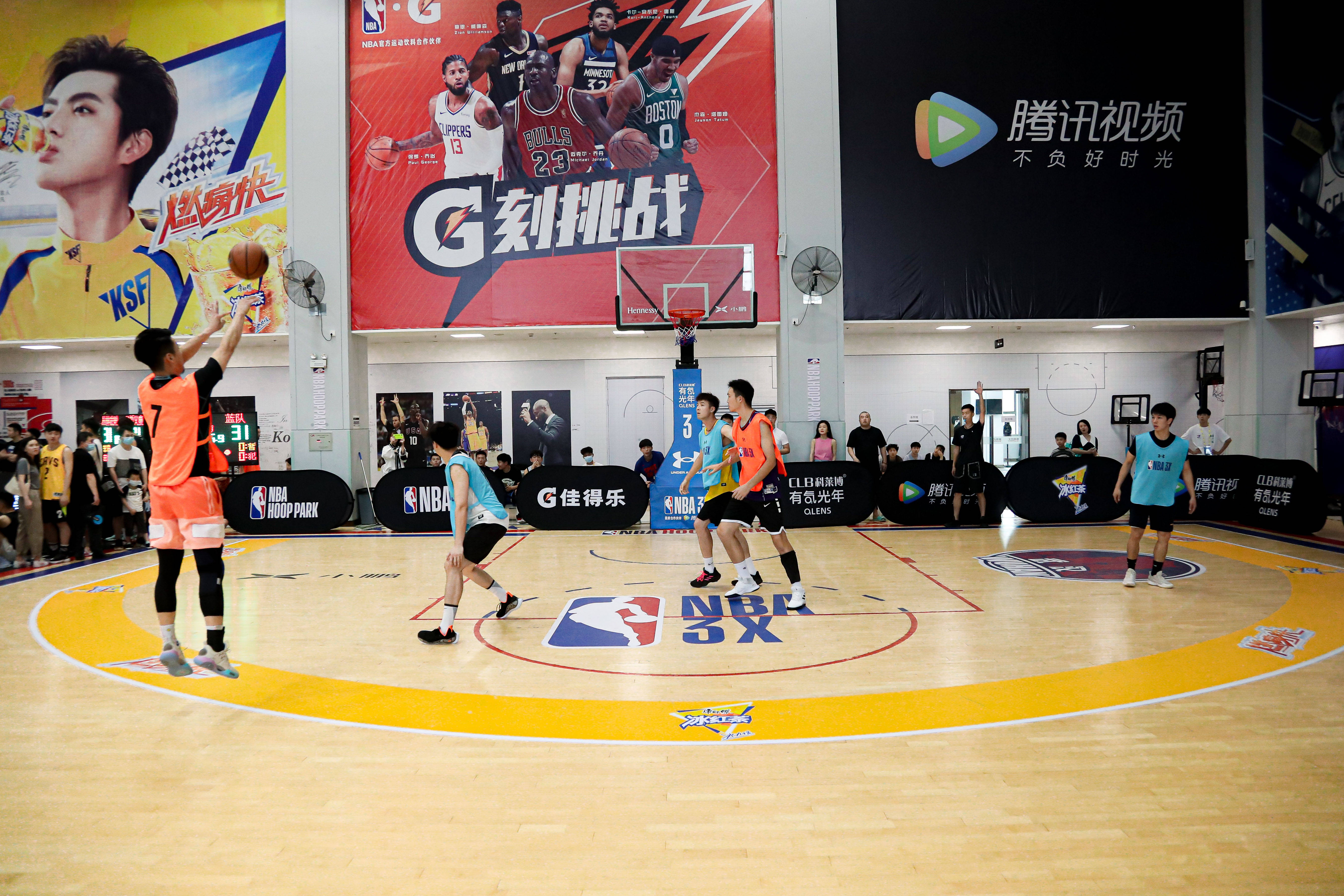 武汉体育中心2021赛事图片