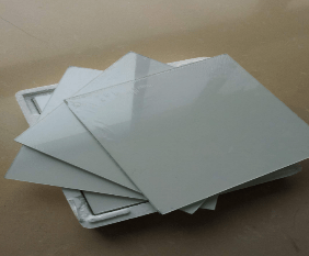 钠钙玻璃:直径10cm,厚度3.0mm的圆片