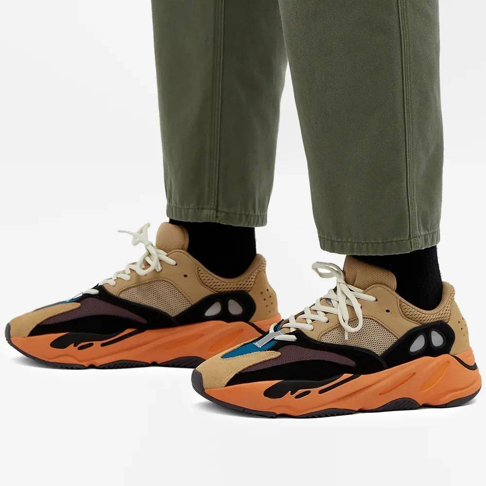 慢跑鞋|侃爷Kanye West x Adidas Yeezy 700 Runner V1 爆米花3M反光慢跑鞋 GW0297?