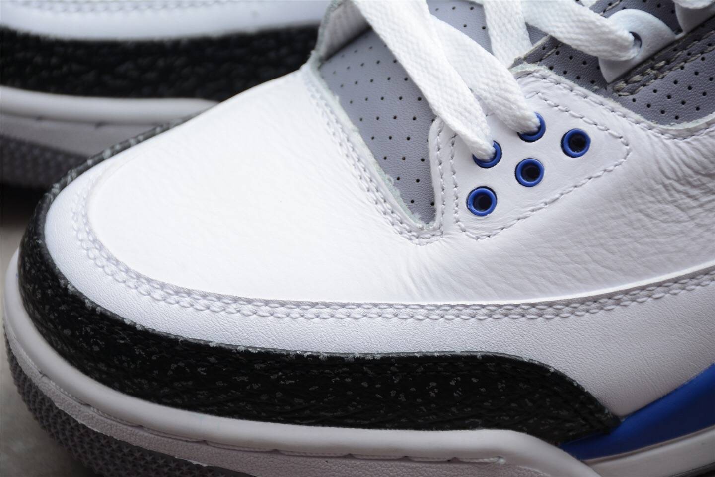 电绣|乔丹赛车蓝爆裂纹 Air Jordan 3 Retro Racer Blue 篮球鞋