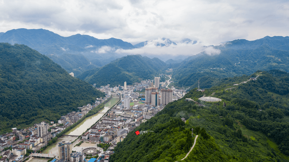 如果喜欢老县城,镇巴也保留了那么一条老街.