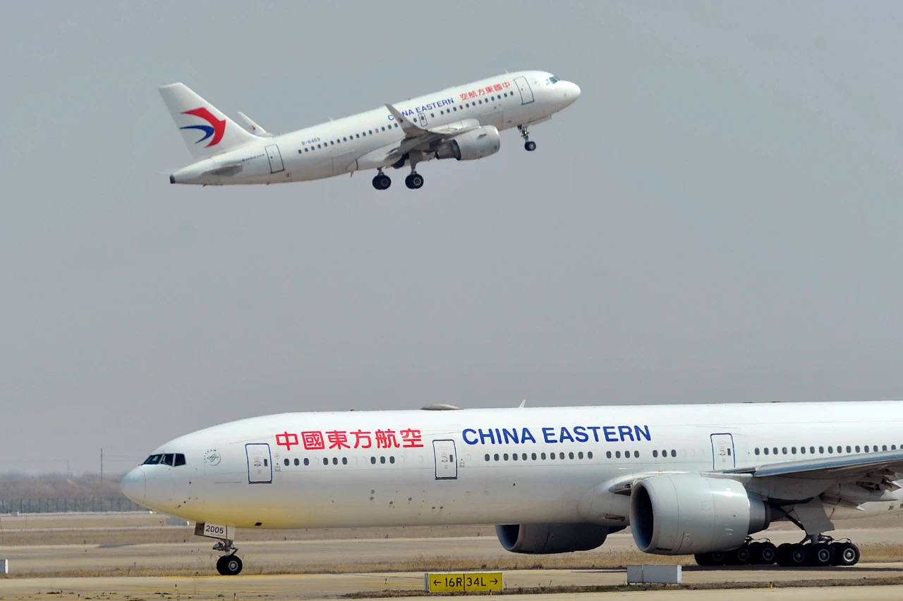 中国东方航空飞机高清图片