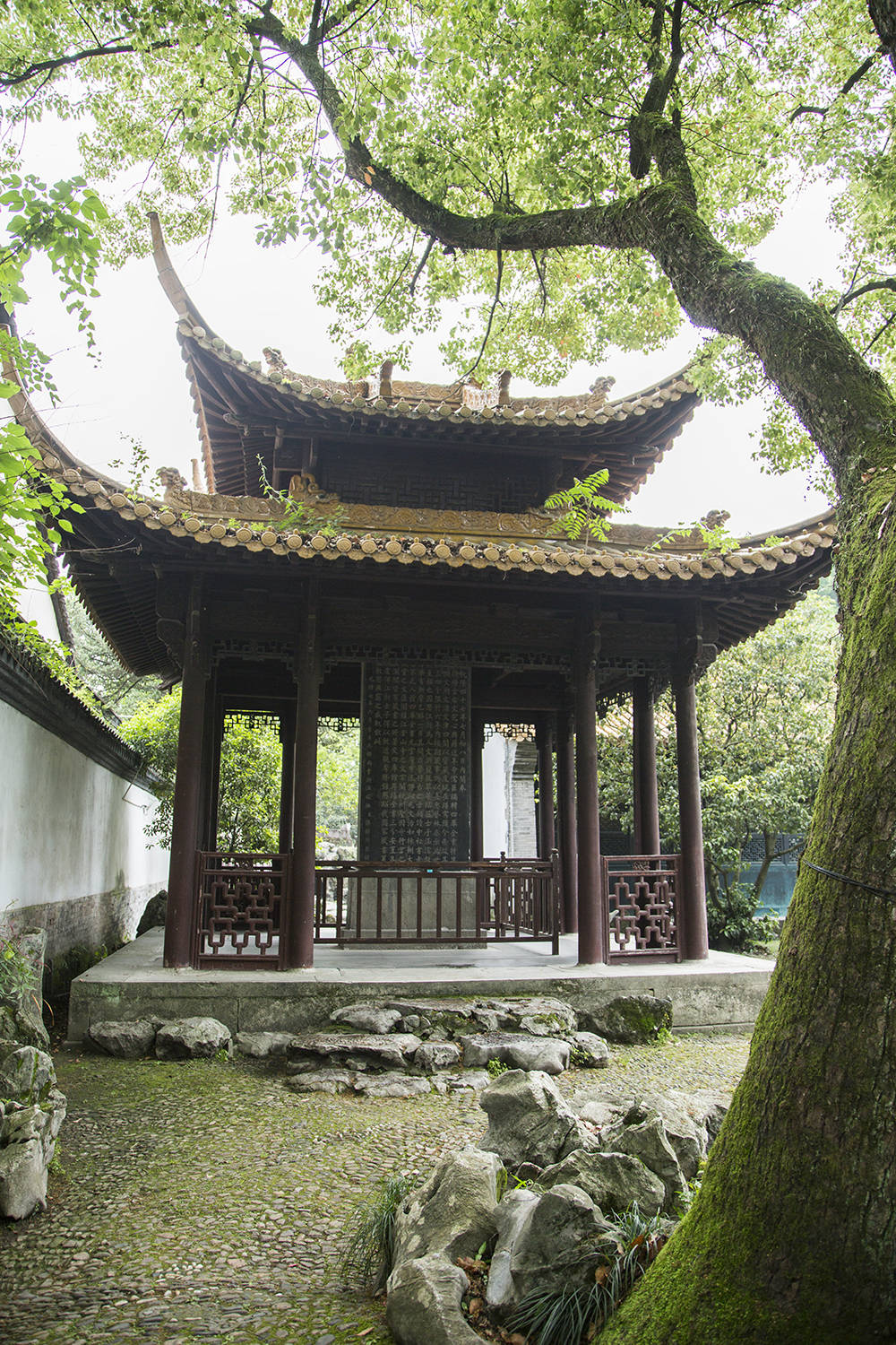 杭州文澜阁清代四库全书七座皇家藏书楼之一