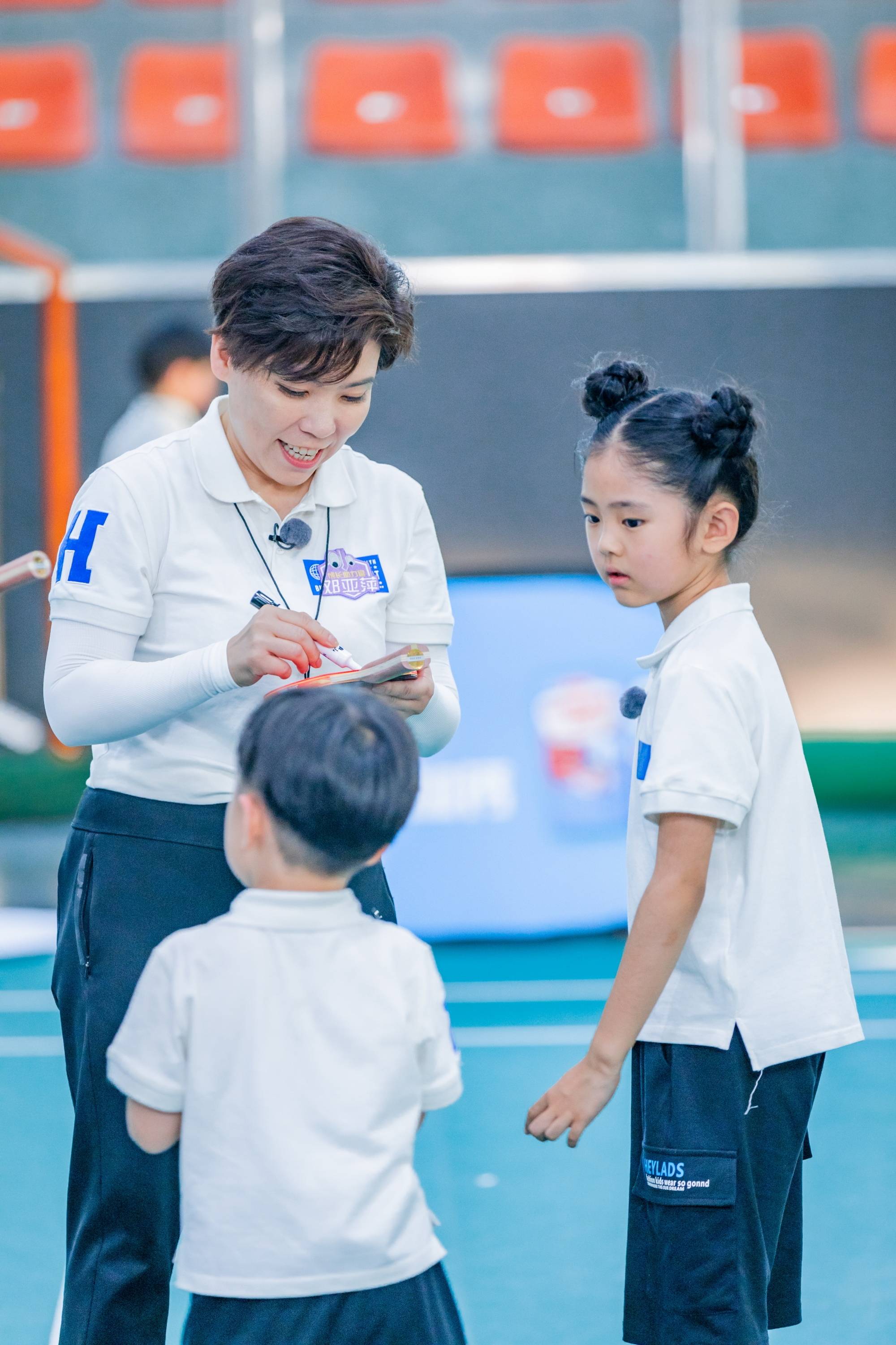 史冬鹏|邓亚萍傅园慧史冬鹏助阵《不要小看我》运动会 分享抗挫折经历