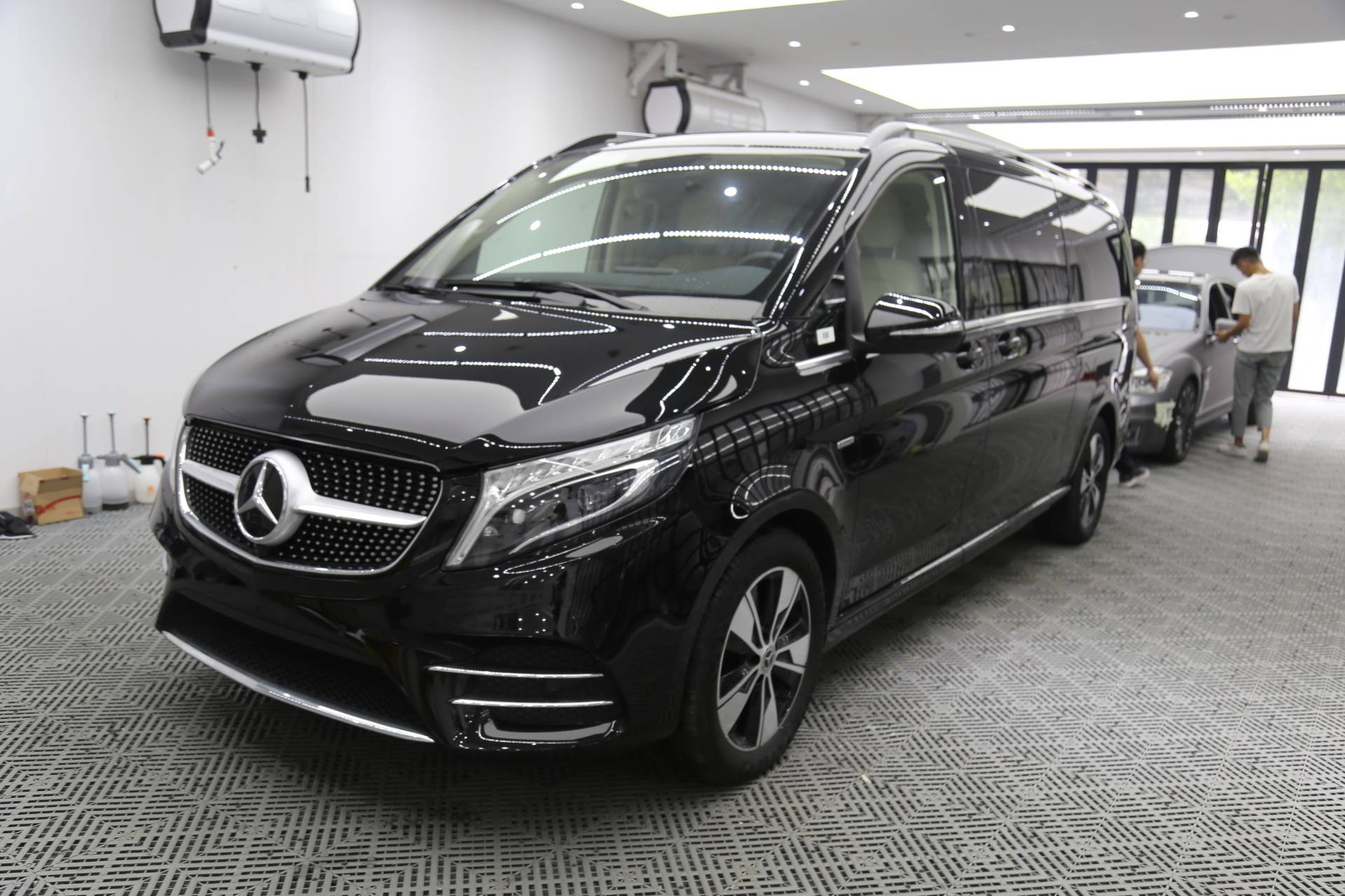 智慧的领航者奔驰v260l全车装贴xpel隐形车衣透明保护膜