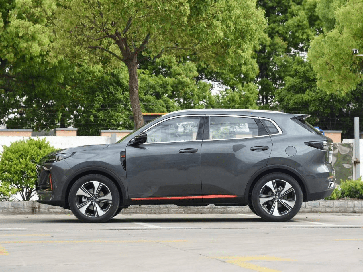 新款长安cs55plus开启预售外型时尚动力强