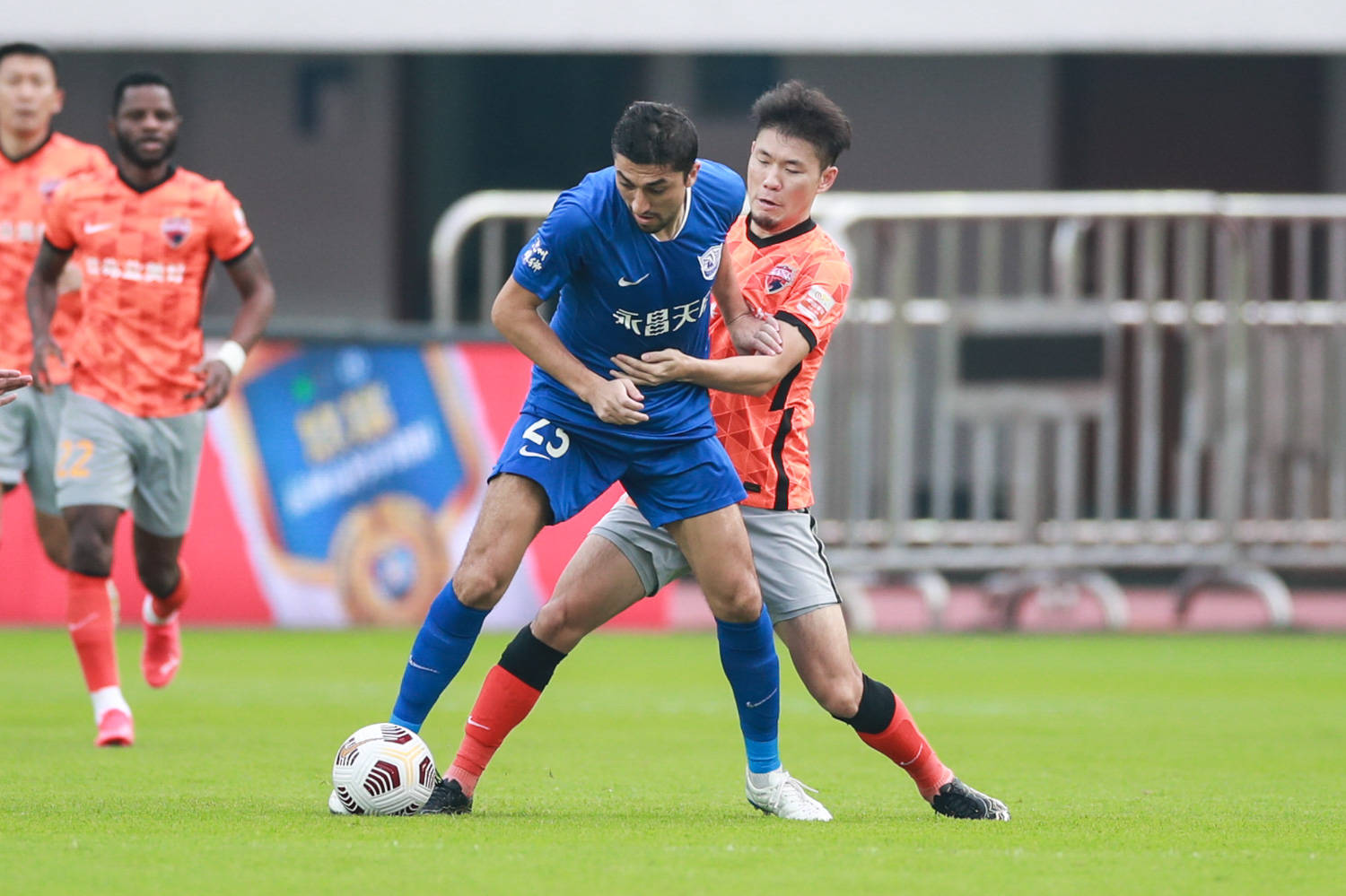 足坛雄师撼山河