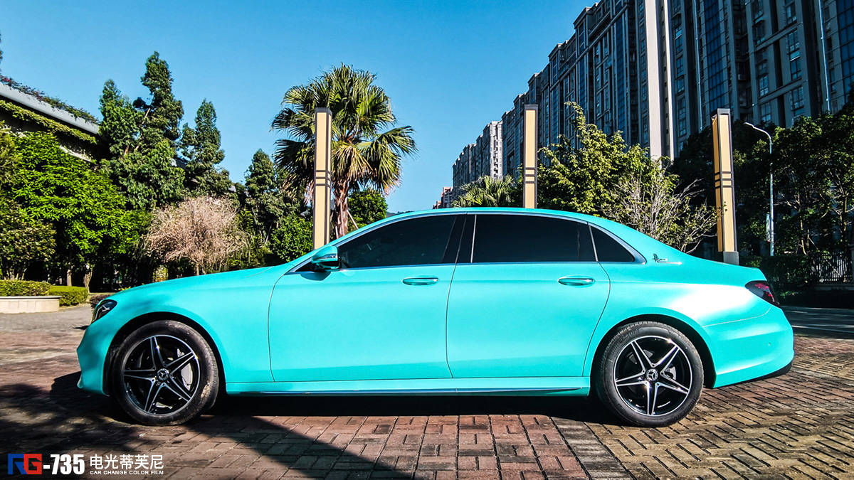 奔驰e300l车身改色电光蒂芙尼 rg瑞集改色膜福州长乐_搜狐汽车_搜狐网