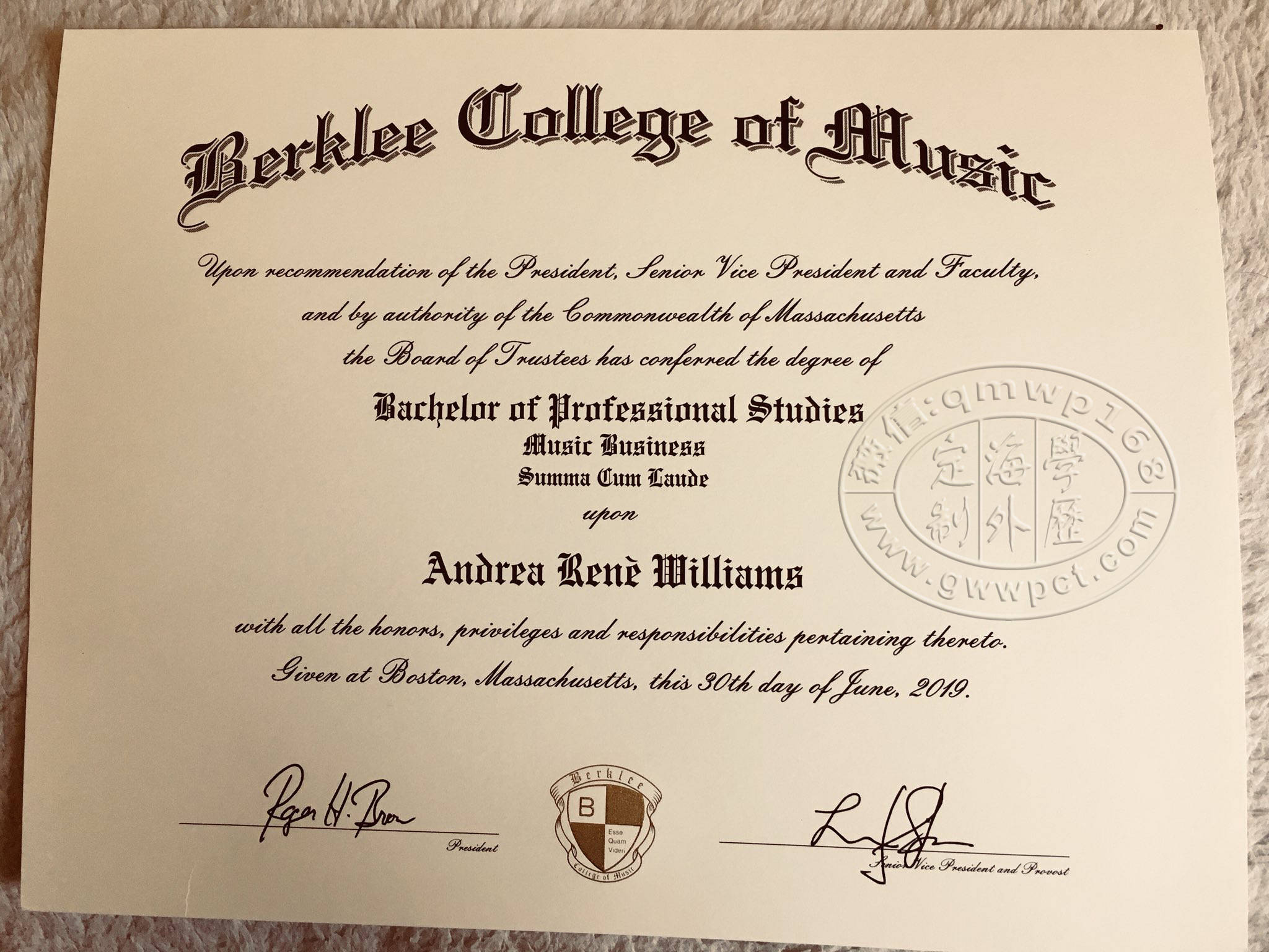 美国的大学毕业证 伯克利音乐学院经典概述
