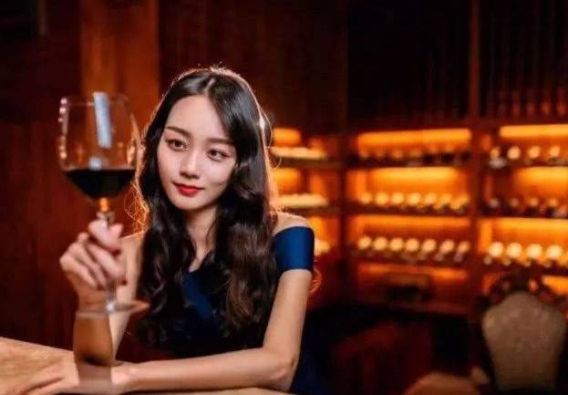 头发|桑葚酒除了好喝外，还有如此作用，深挖桑葚酒对女性的三大功效