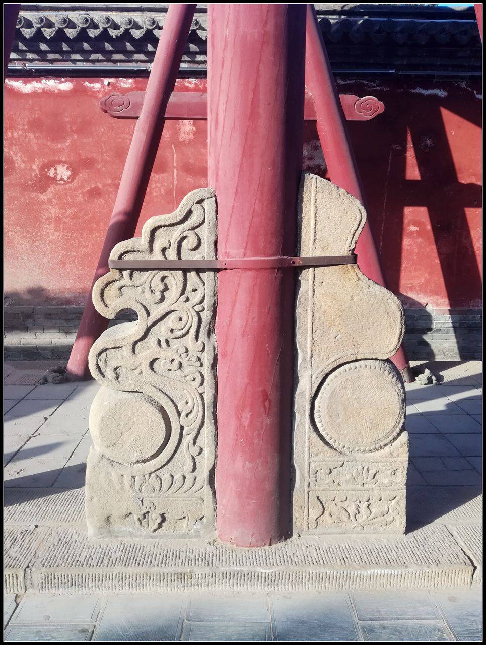 成立后,文庙庙舍被占用,到本世记初,原有建筑留存下来的仅剩棂星门