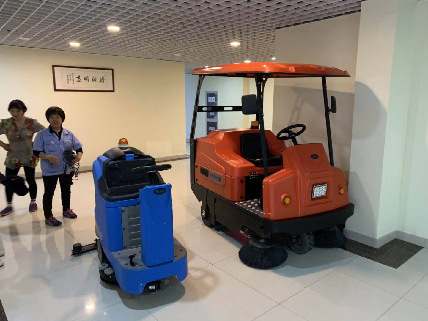 苏州物业保洁专用驾驶式扫地车