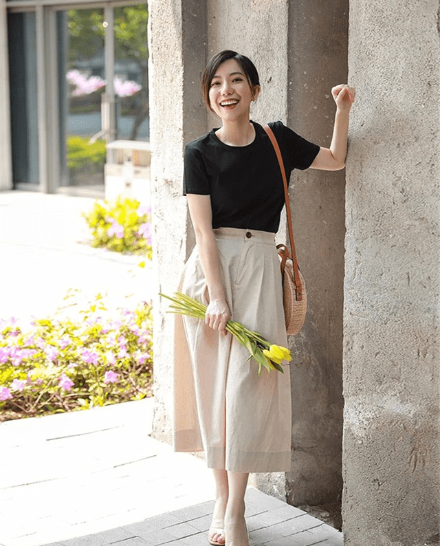 身材|小个子夏天怎么穿？试试“T恤+阔腿裤”