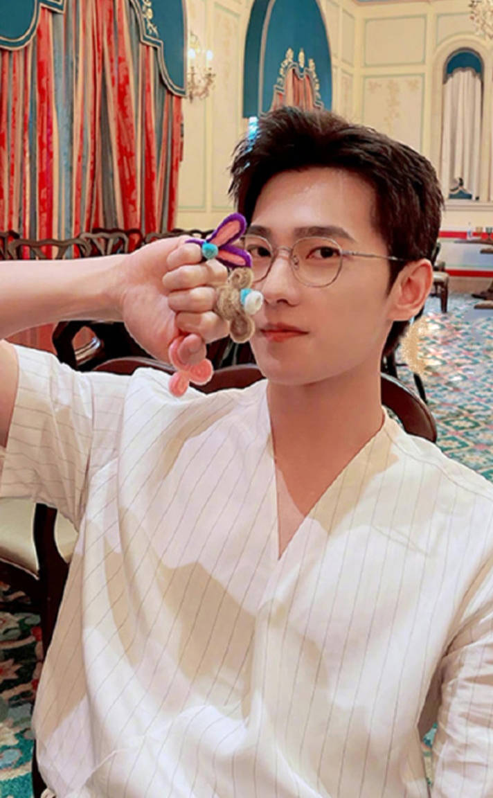 江苏五龙想要杨洋这样帅气的男朋友吗学着他的穿搭去打扮男朋友吧