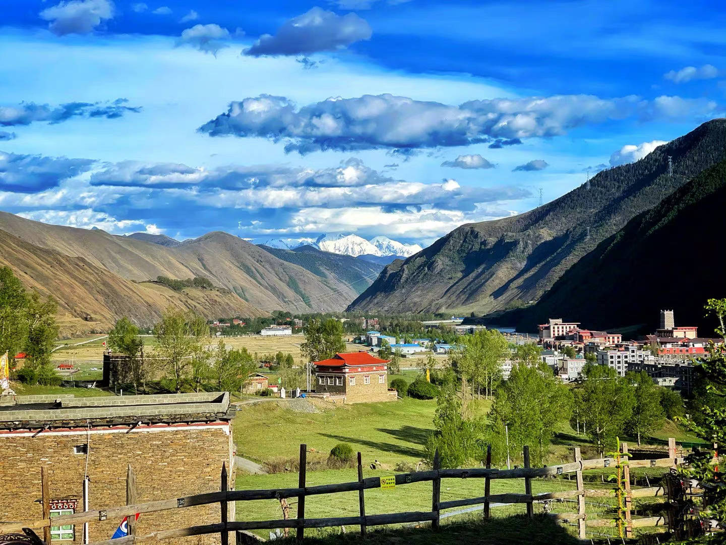 康定距离成都四个小时的车程,因为一首歌,成为最浪漫的小城_风景区