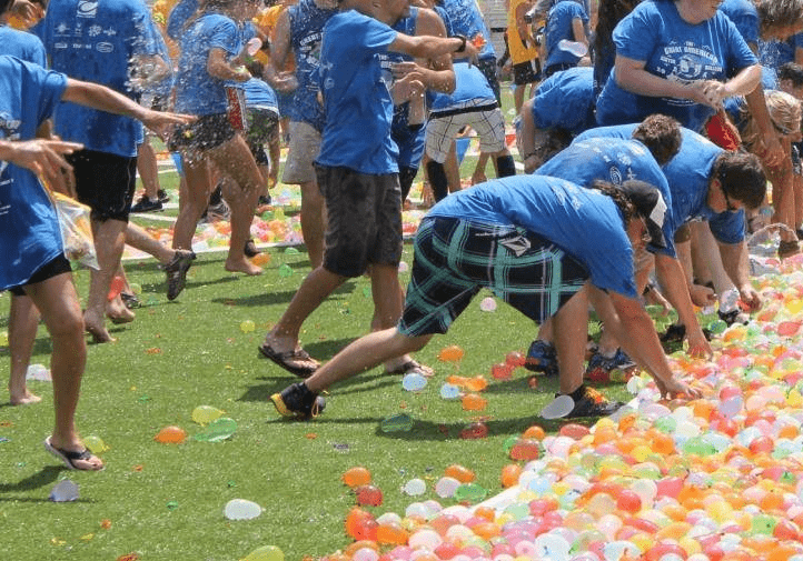 佛山团建创意新玩法之水球大战