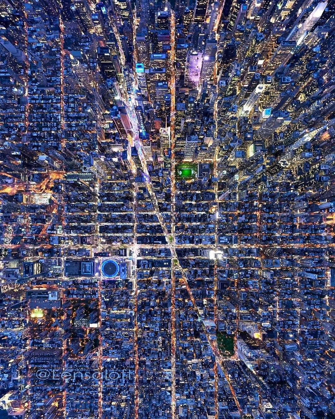 上帝视角下的纽约夜景
