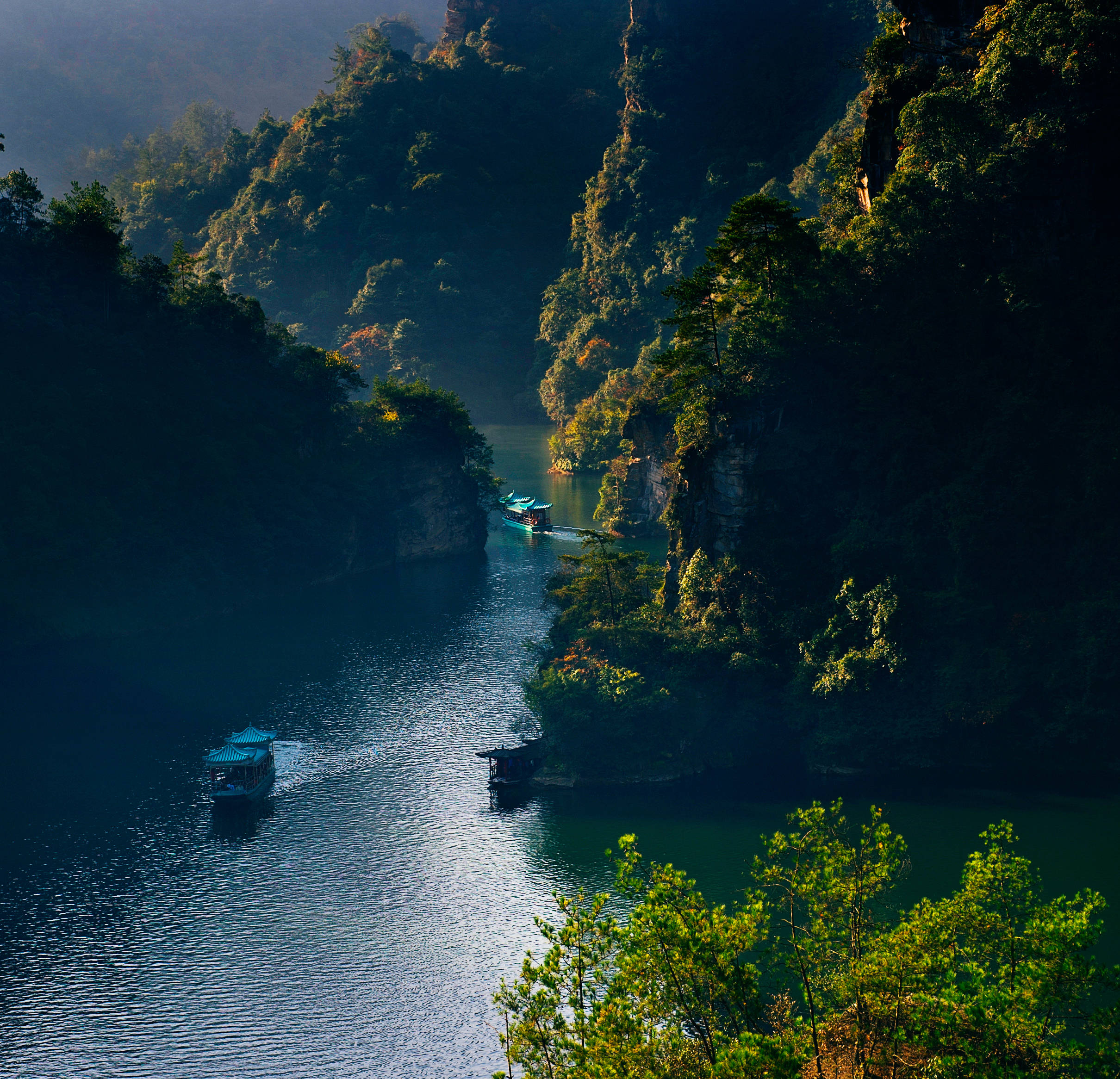 张家界宝峰湖照片图片