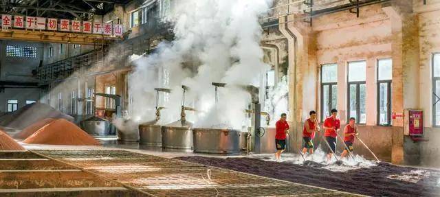 消费者|酒业观察丨百花齐放满园春 酱酒不是“一个人独舞”而是共舞盛宴