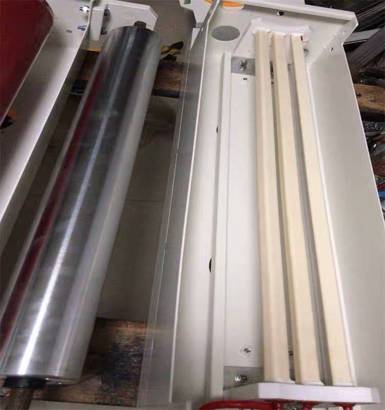 电晕机陶瓷电极的保养维护