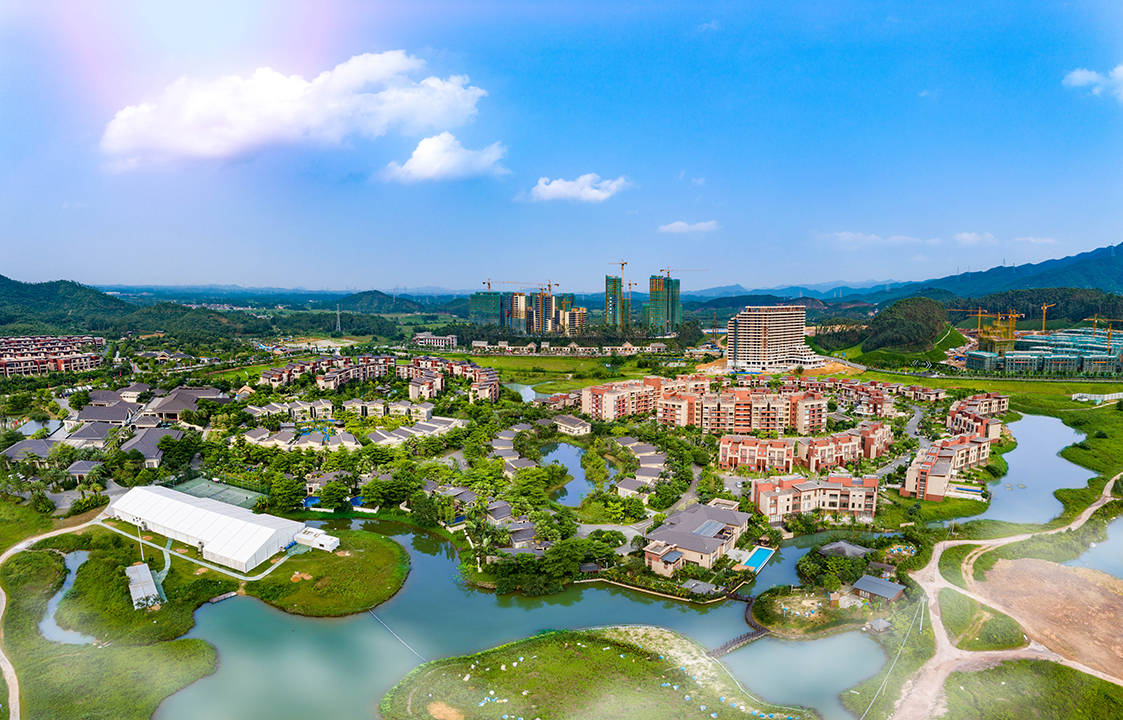 奥园泉林黄金小镇江门泉林黄金小镇精装现房公寓首付6万住景区