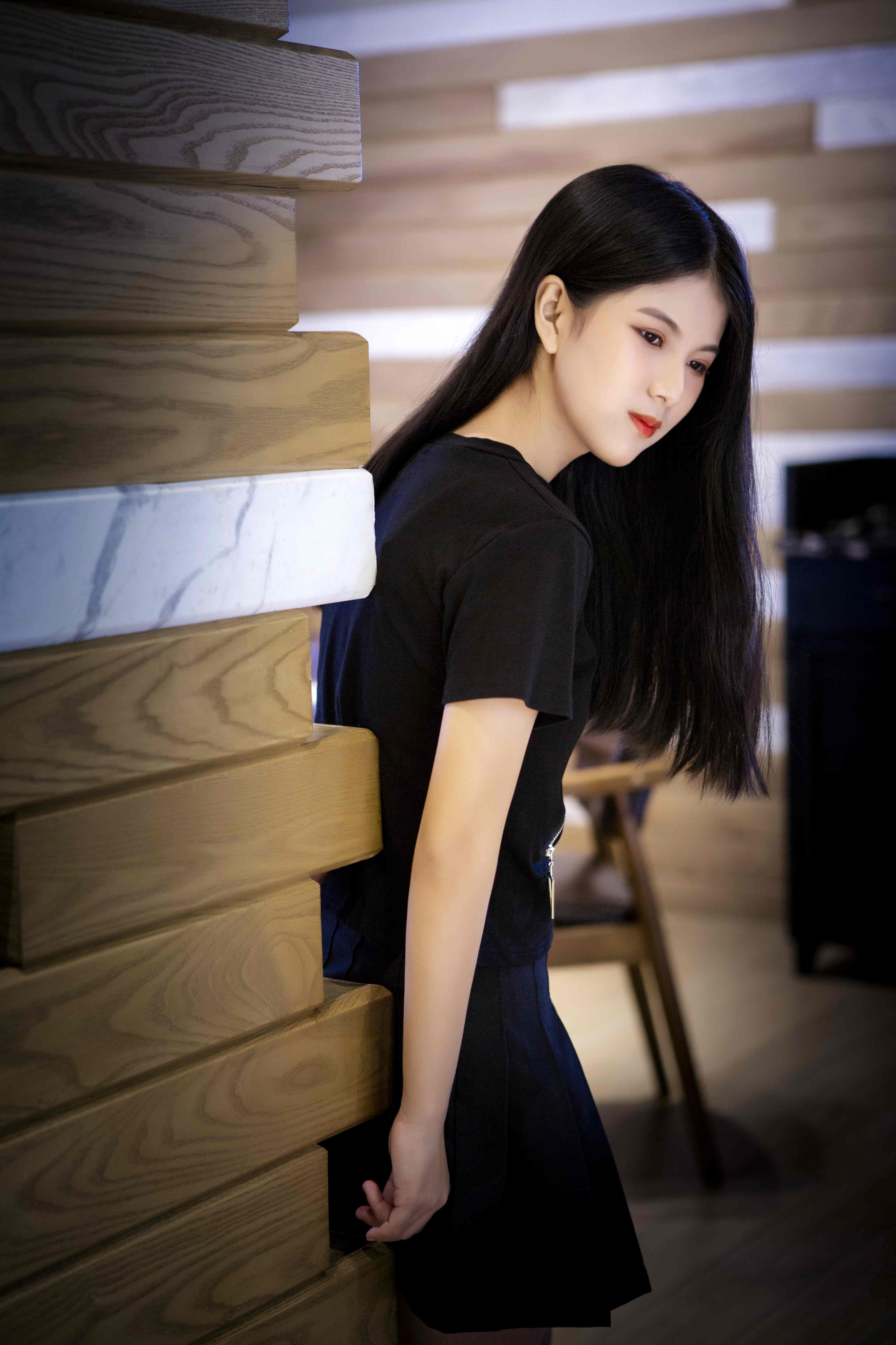 夏梓涵晒写真,每一张都是手机壁纸,太美了