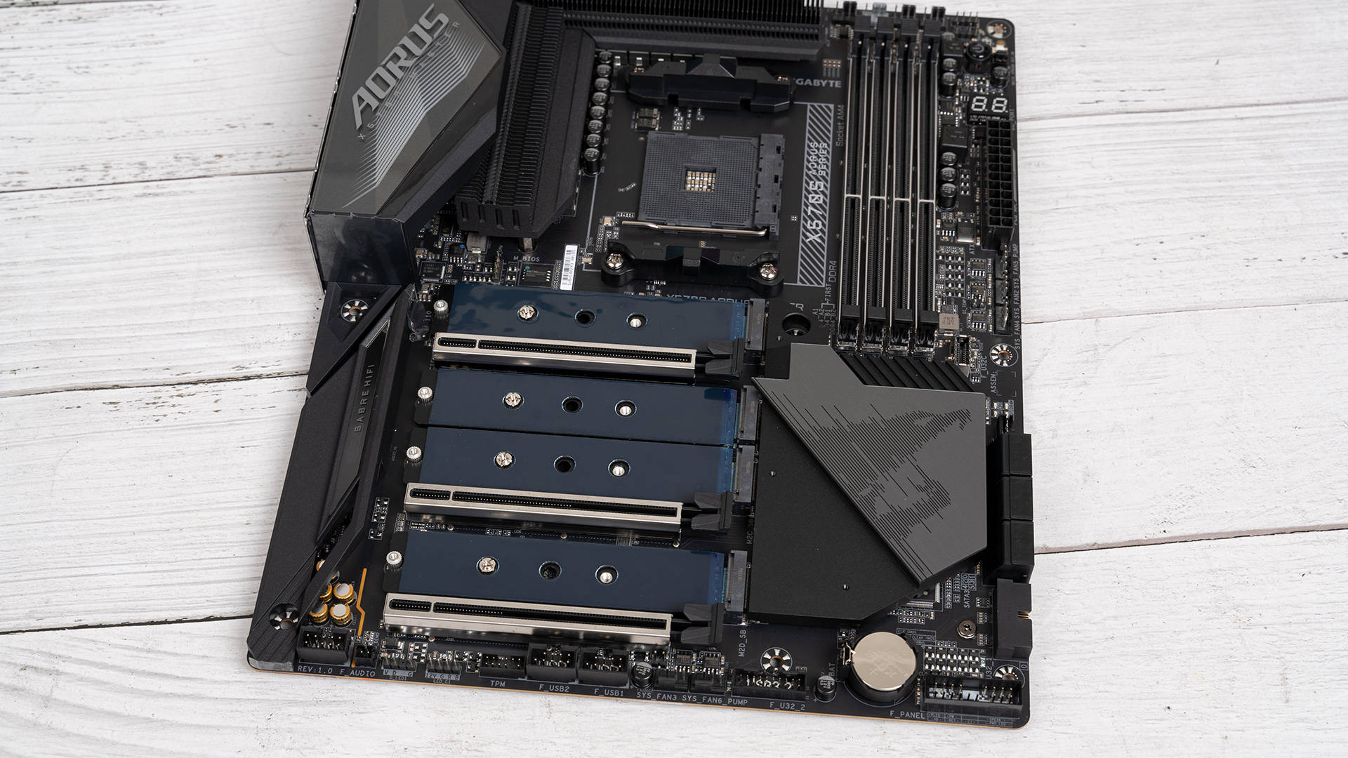 5900x 技嘉超级雕x570s aorus master上手体验,升级之处众多战未来