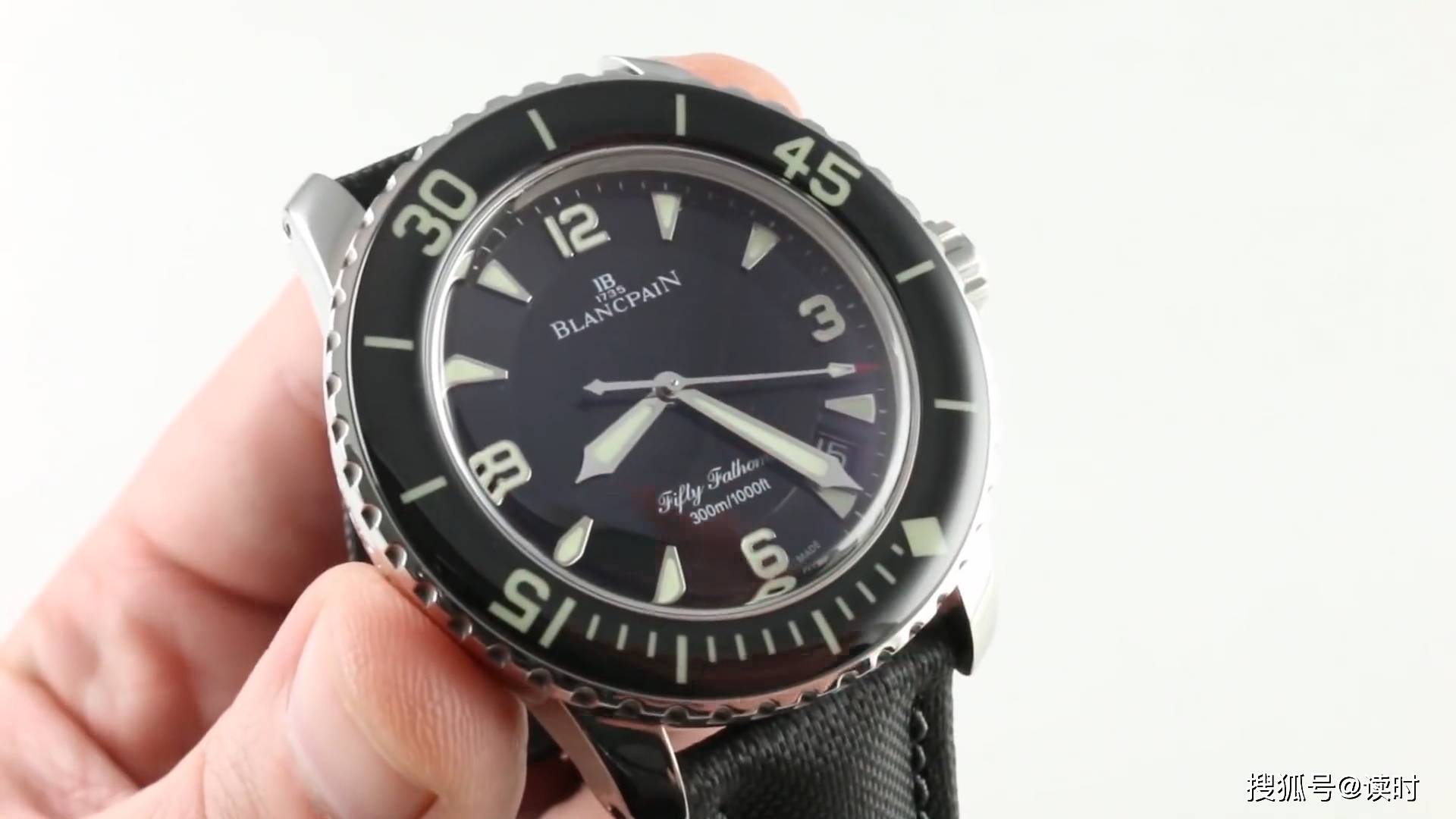 出席同学会适合戴什么表质感十足的宝珀五十噚系列潜水腕表高辨识度之