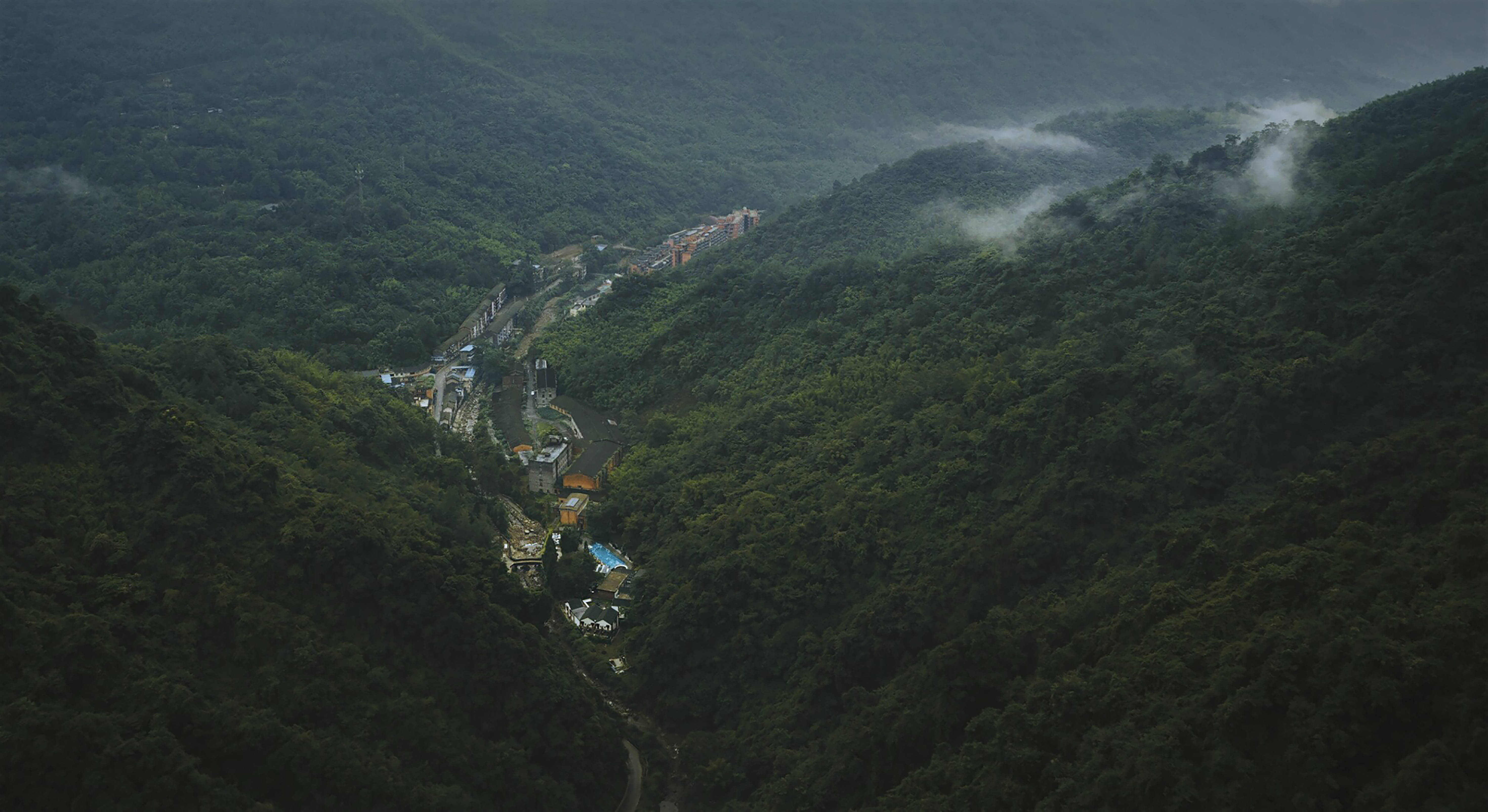 空间|成都大邑1979厂房酒店 /OAD 废弃工业厂房的华丽变身