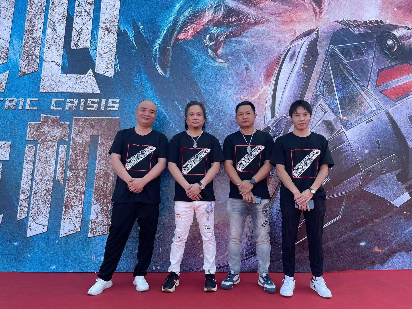 横店|电影《地心危机》开机，实力阵容探索怪兽片新纪元