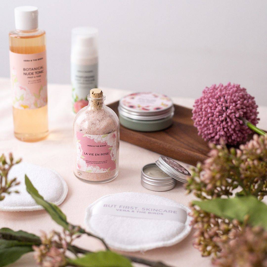 然鹅秋冬必入的身体磨砂膏!去角质身体乳,让你的皮肤嫩到发光