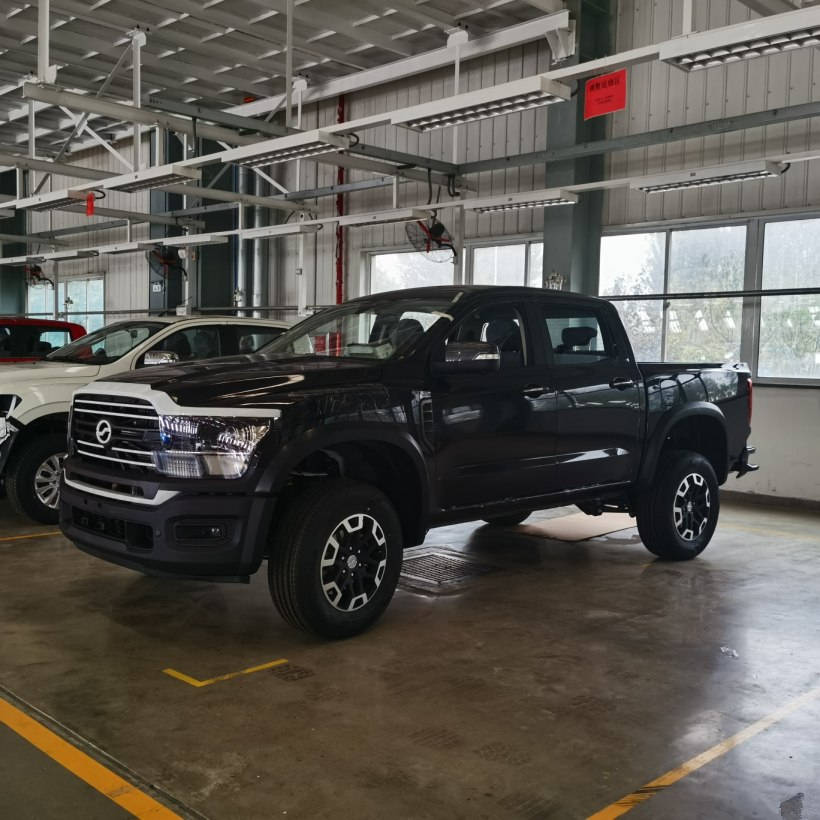 中兴g9实车曝光,外观粗犷硬派,车长超过5米6