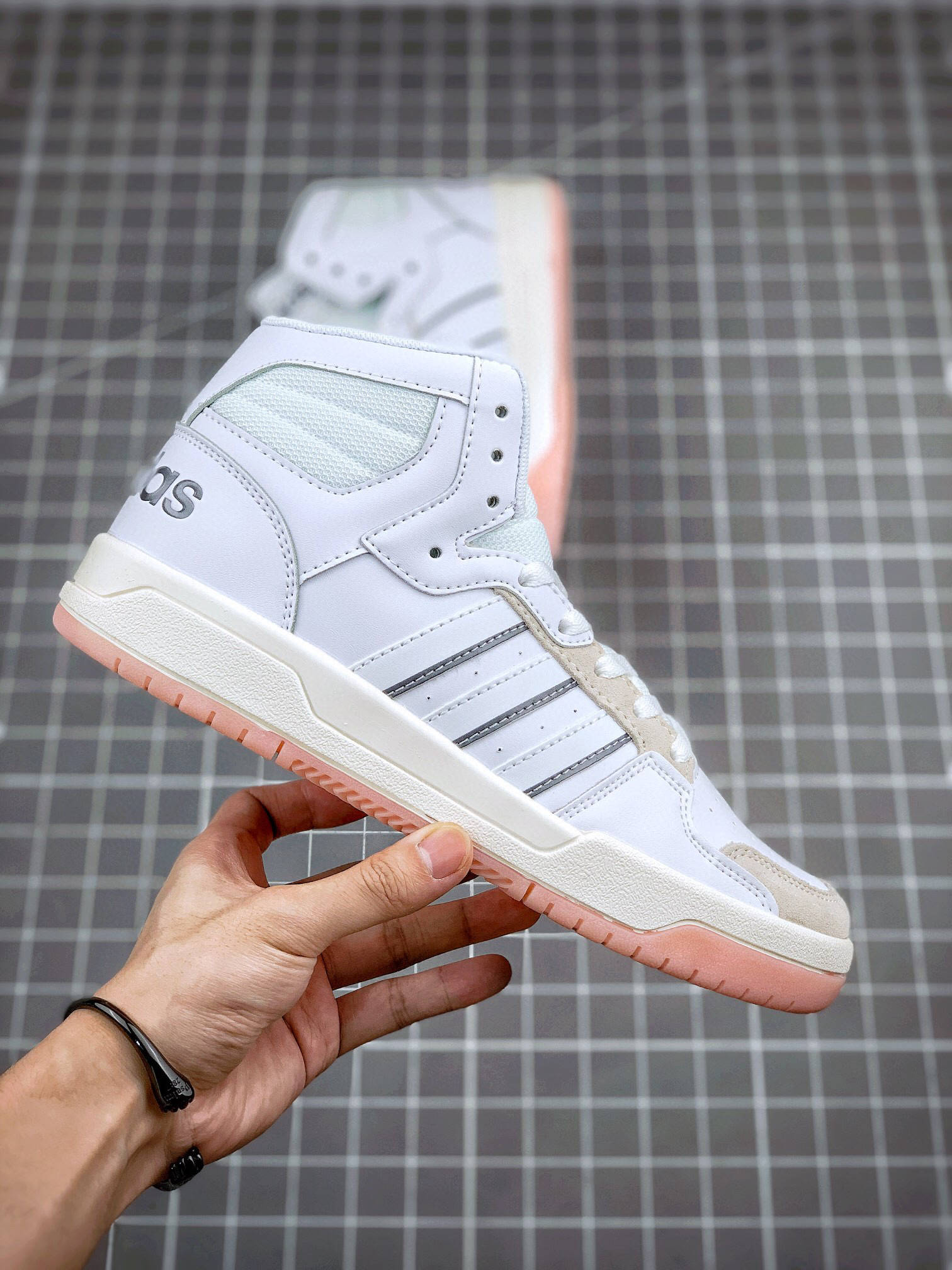 鞋舌 阿迪达斯 Adidas ENTRAP MID 中帮篮球鞋