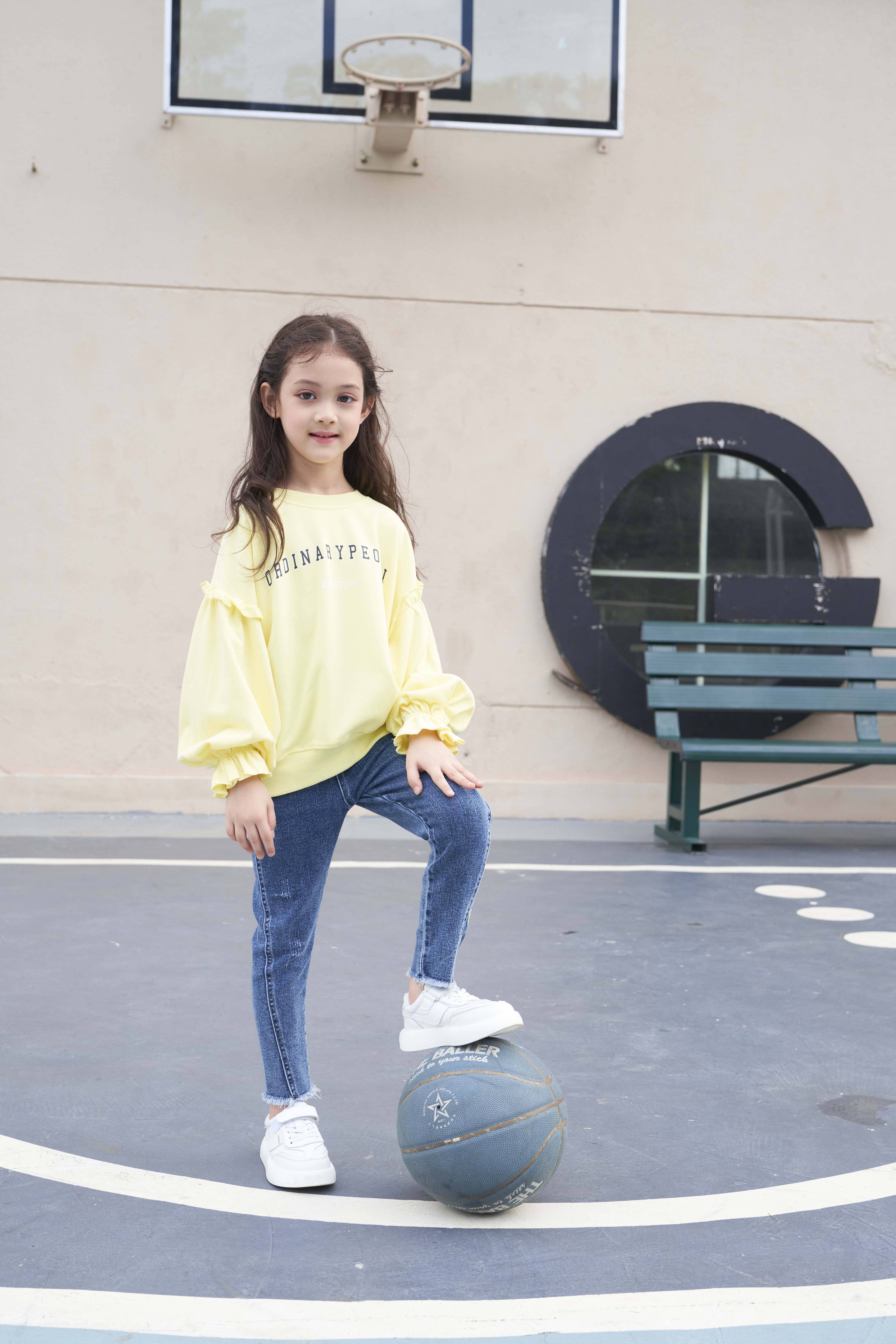 季节 潮童风向标，深秋的时尚——卫衣才是王道！