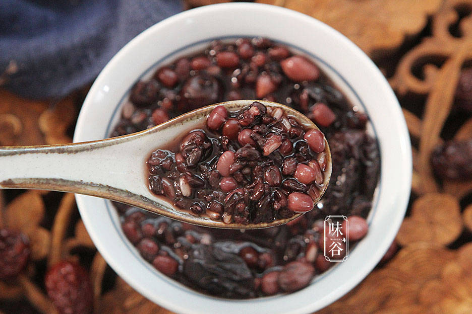 口感|天冷多喝粥，用这5种食材煮粥，软糯香甜还暖胃，对女性尤其好