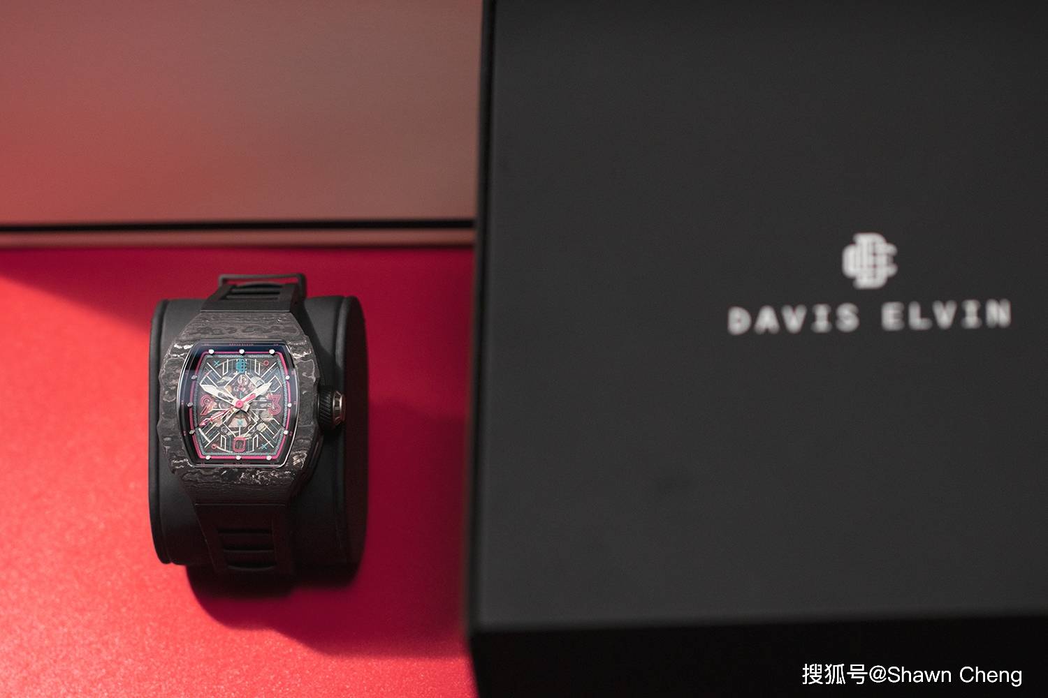 潮中带奢的意大利davis elvin腕表鉴赏_手表