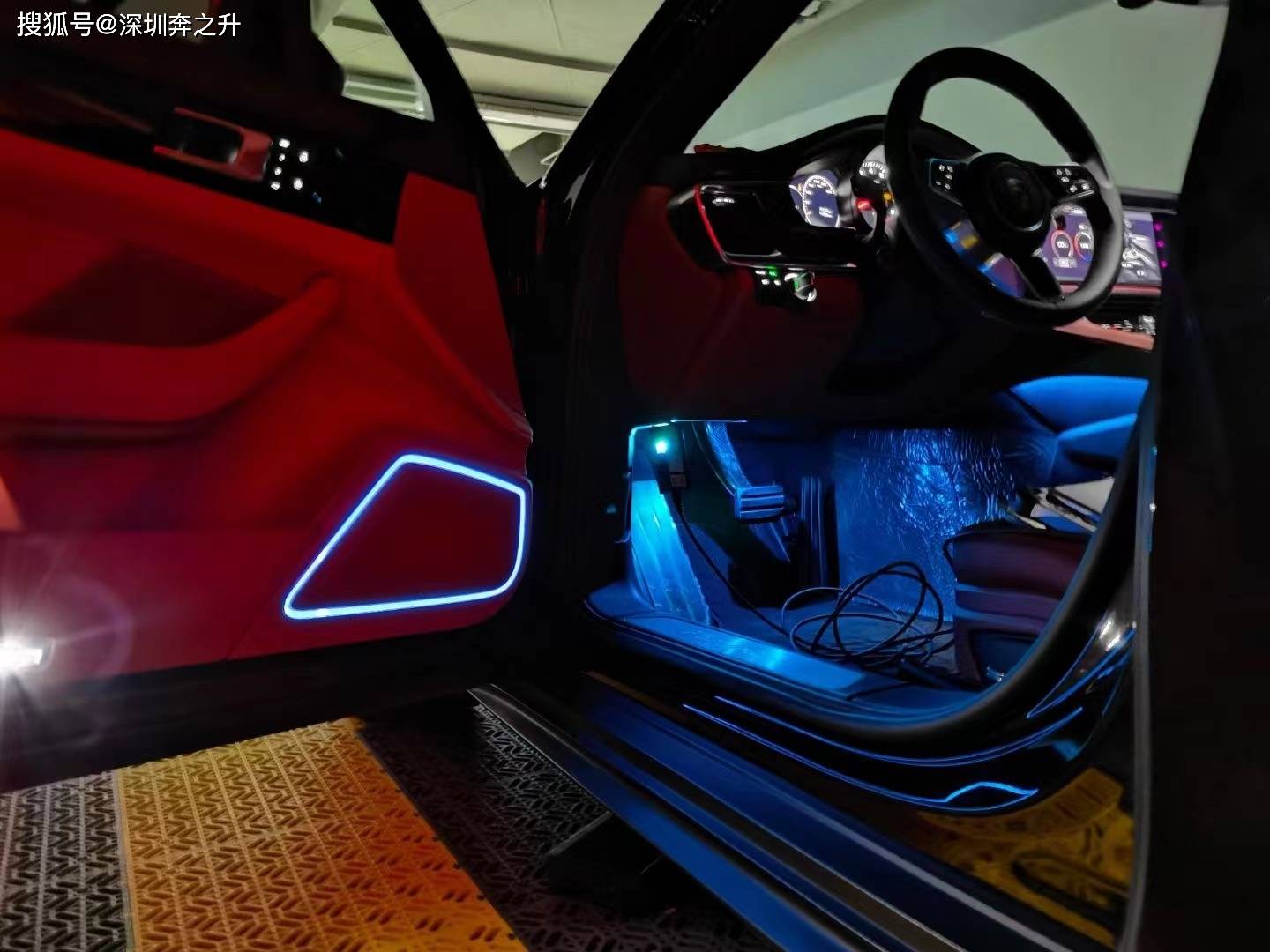 深圳安装21款保时捷帕拉梅拉升级原厂七色氛围灯施工案例分享_搜狐
