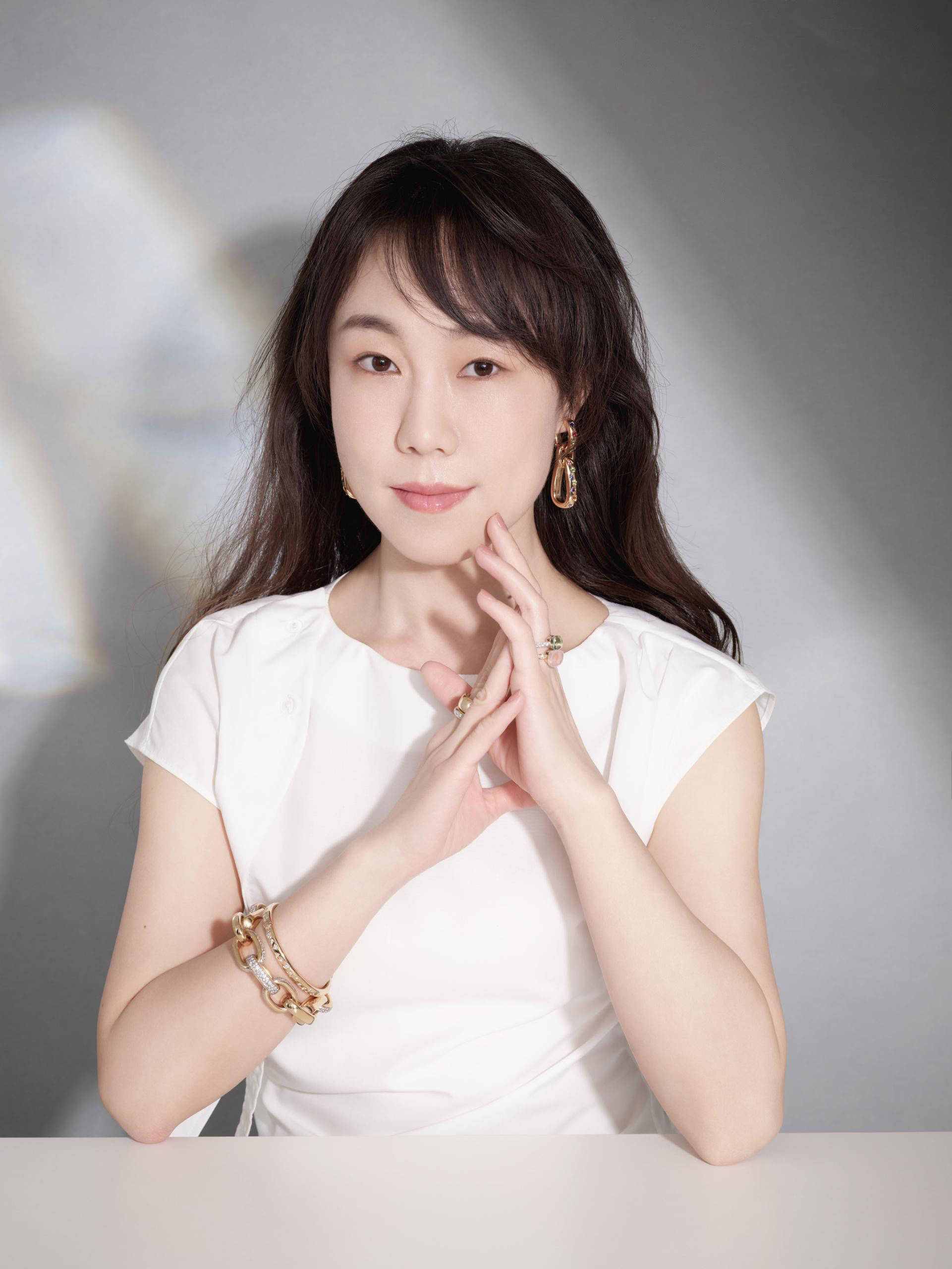 郝景芳,2016 年凭借短篇小说《北京折叠》斩获第74 届雨果奖中短篇