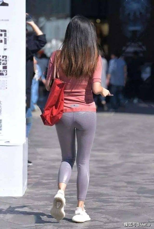 仙女 打底裤带来仙女穿搭风格，好看有个性，好看又文艺