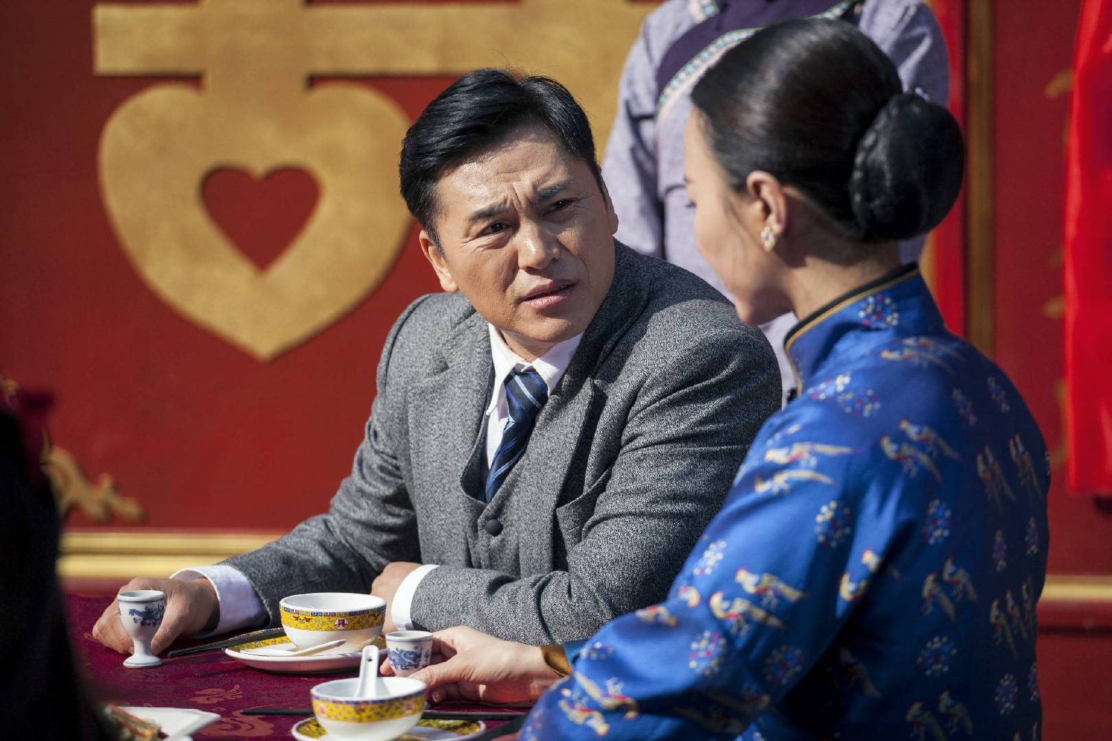 铸匠首播韩雯雯淳于珊珊主演精神可嘉故事简单人物浅显