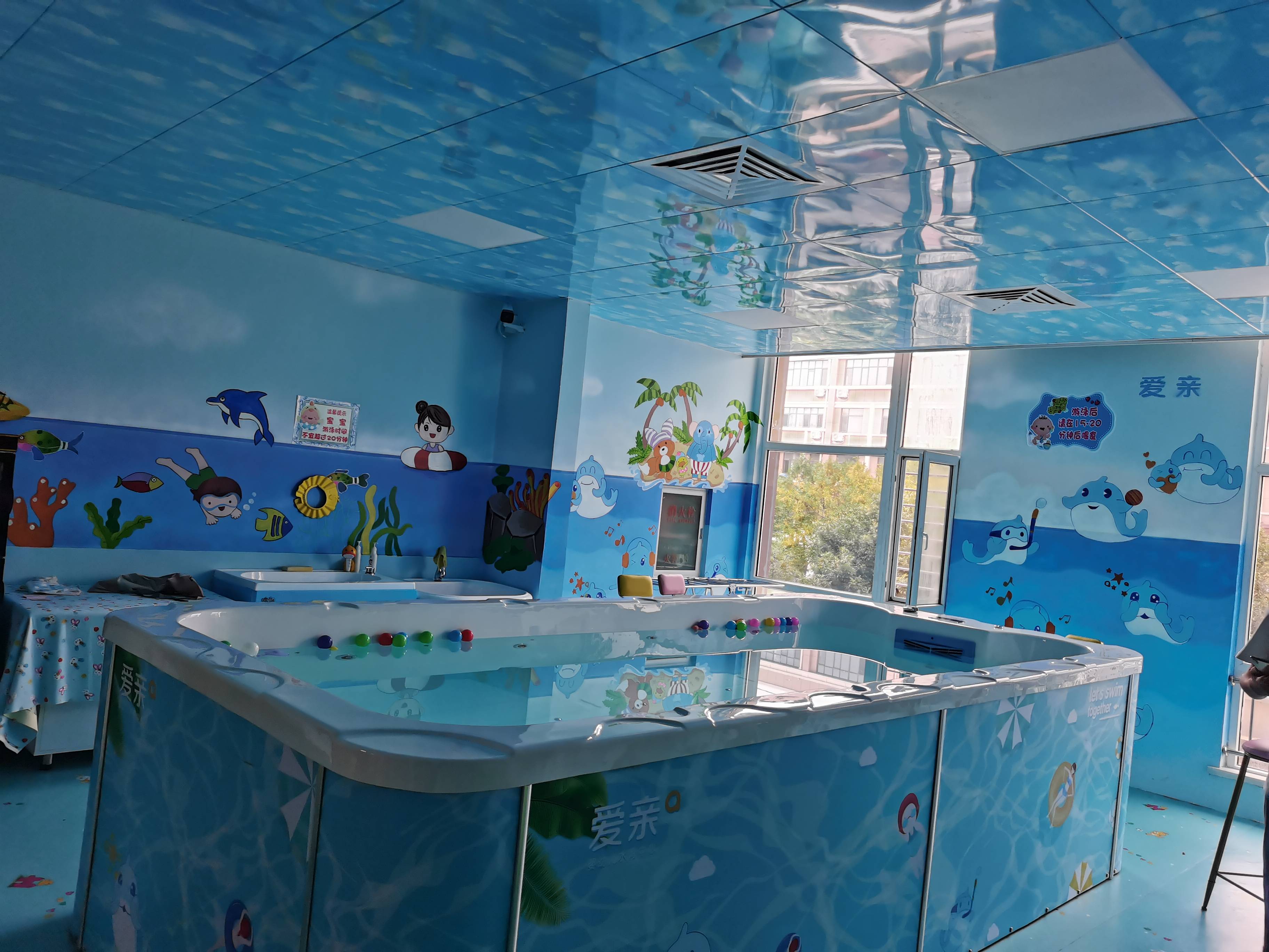 婴儿用品加盟项目婴儿游泳馆利润怎么样?
