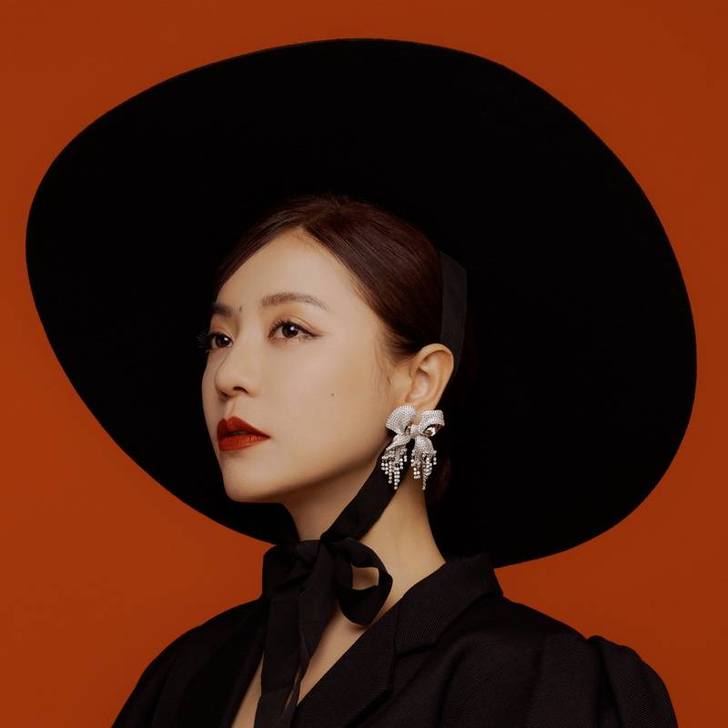 感谢mv女主角献眼泪 丁当隔空送上"心太软"_夏腾宏