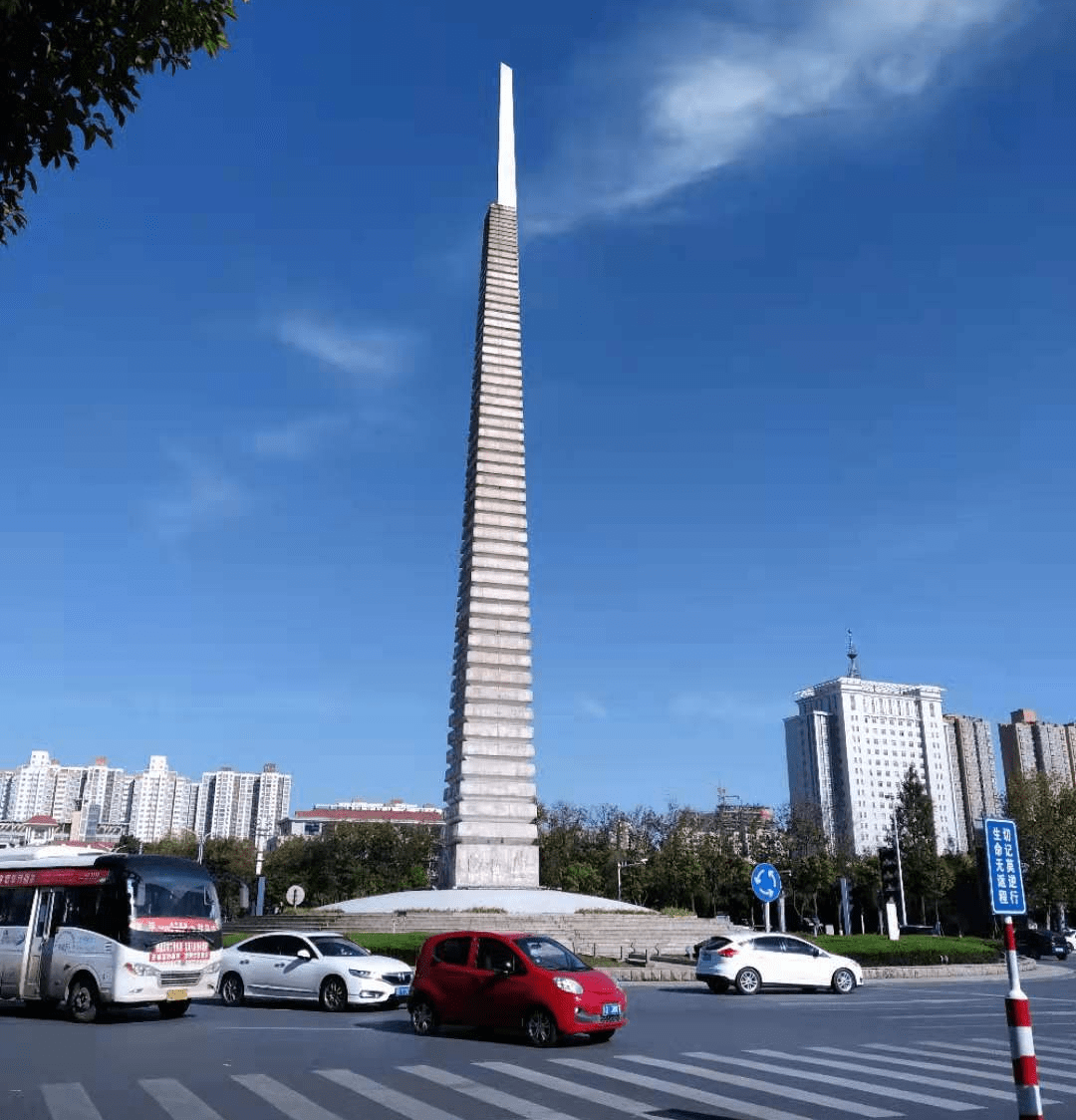 中广场(20211109)古代之汝南,蔡州,汝宁府等古城故地,与今日之驻马店