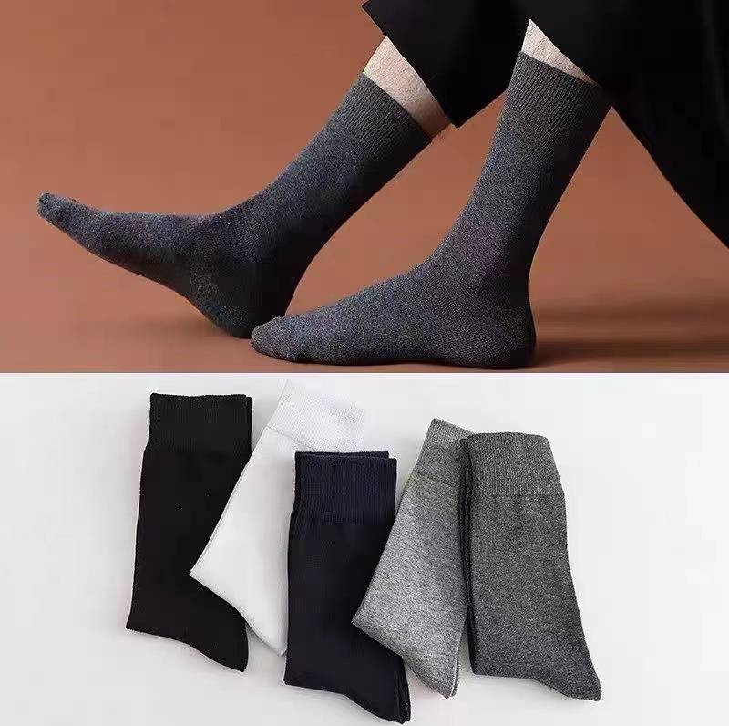 黑色 秋冬寒风凛冽也别忘了关照身边的男装换新