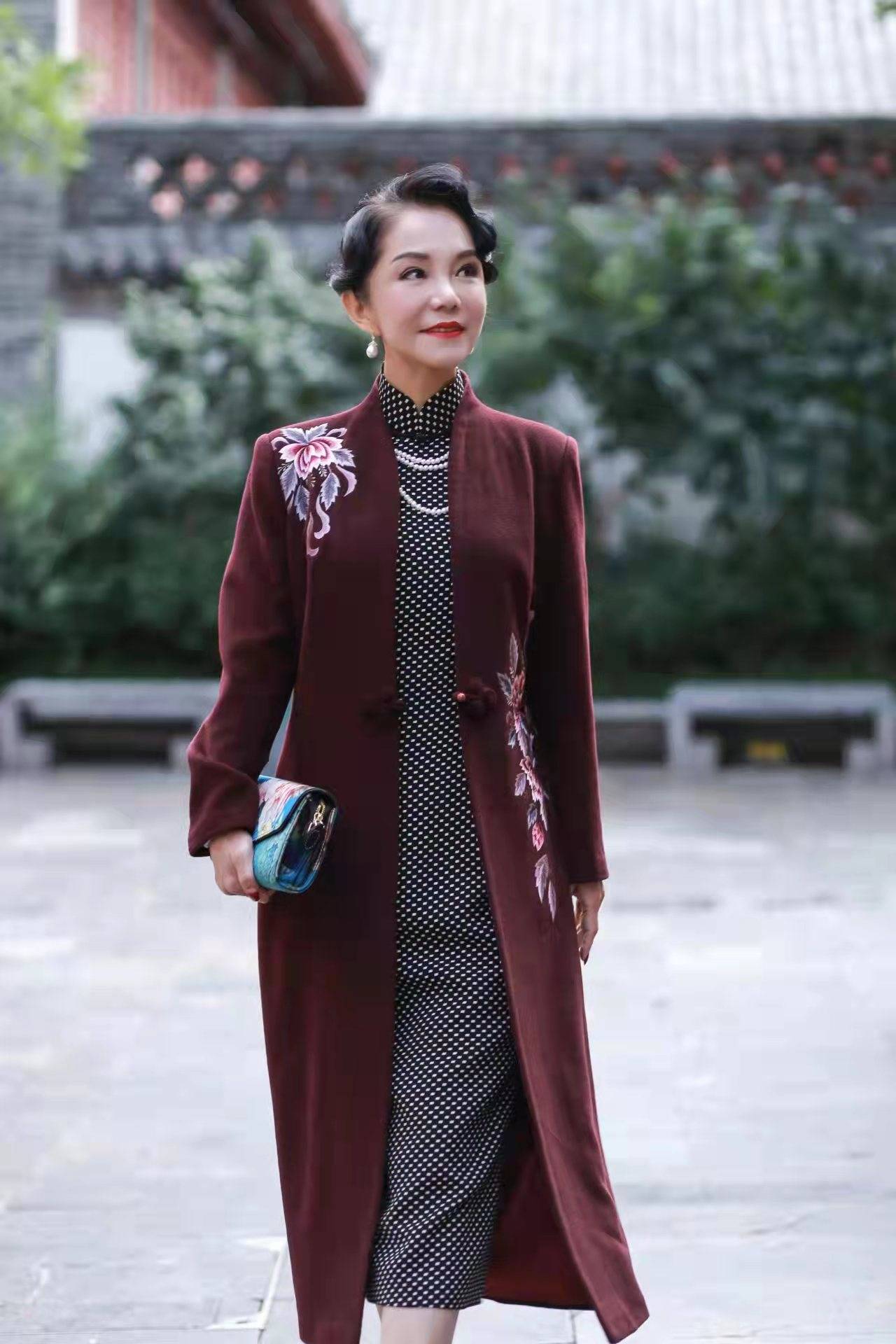 杜伊 寒潮来袭,想要温暖又时尚,这几款中式大衣不容错过