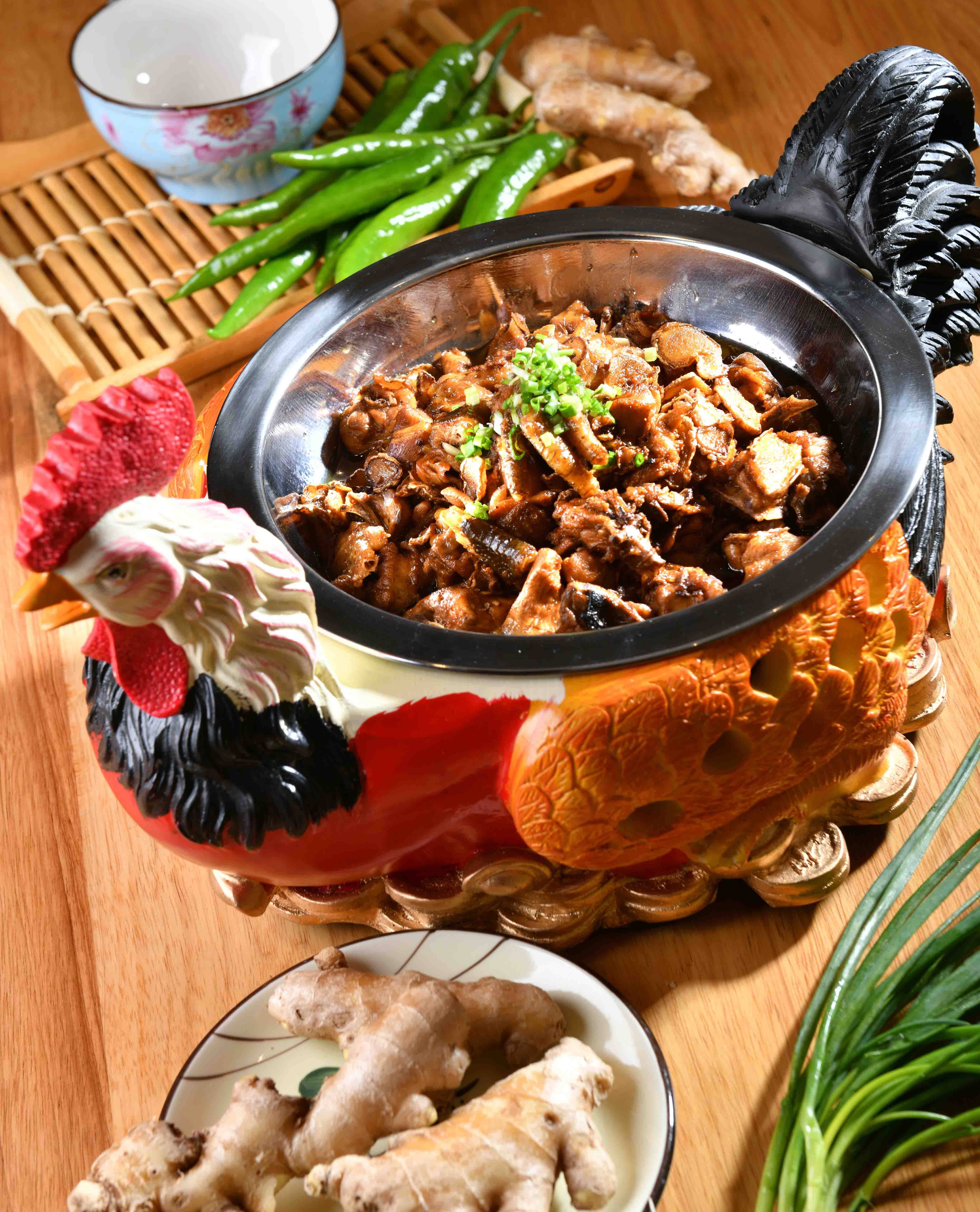 威哥炒鸡最家常的老姜炒鸡会掀起第三次吃鸡热潮吗丨星餐厅