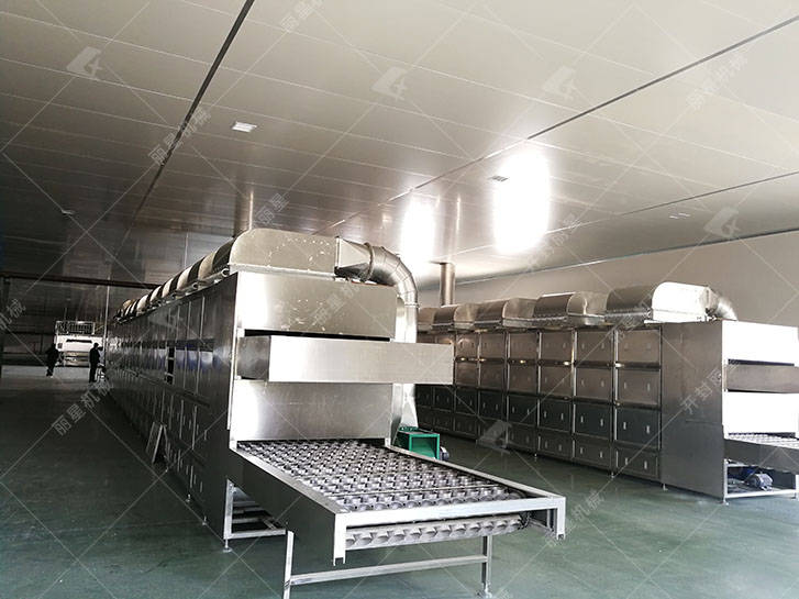 自动化酸辣粉机器一,生产效率酸辣粉生产线的自动化程度不同,产量也不