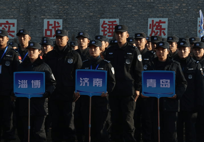 济南特警支队在全省特巡警实战技能综合比武竞赛中取得佳绩_特警总队